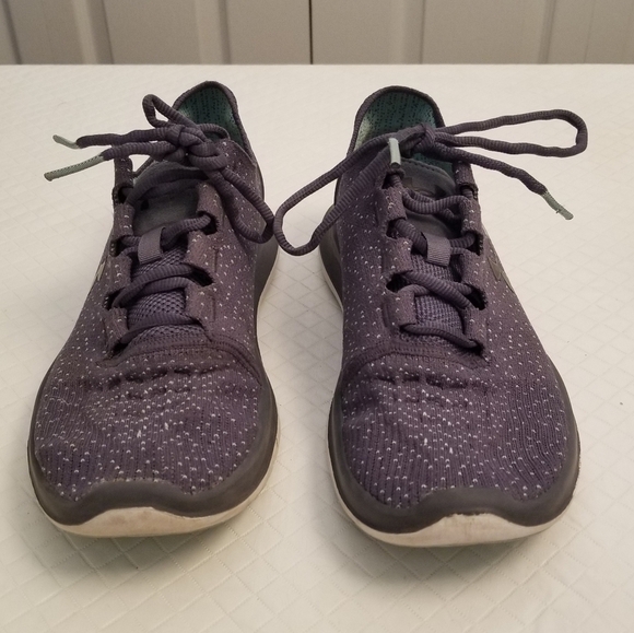 Under Armour Other - Under Armour Running sneaker Women's size 9.5  Grey